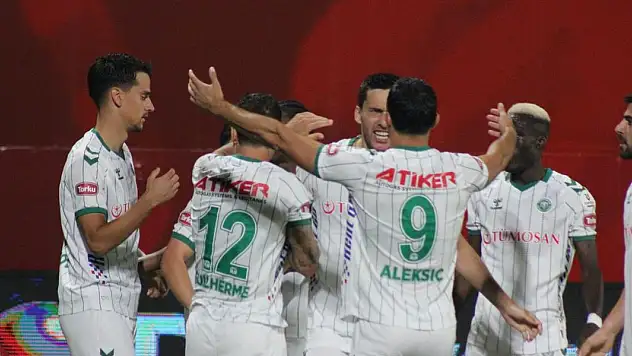 Konyaspor, Eyüpspor'u sahadan sildi! İstanbul'un sefiri biziz! 4-1