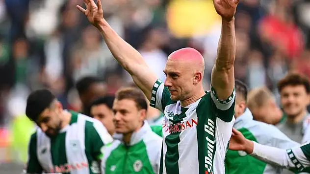 Konyaspor, geçen sezonu geçti! Başkan Korkmaz puan hedefini yükseltti