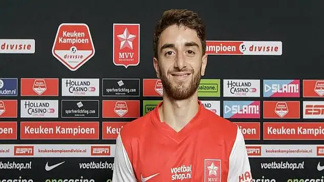 Konyaspor genç sağ kanadı kadrosuna kattı