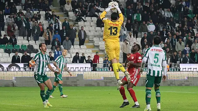 Konyaspor haftayı ilk 10'da tamamladı! İşte Süper Lig'de görünüm