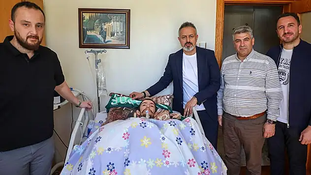 Konyaspor Heyeti'nden Muhammed'e ziyaret
