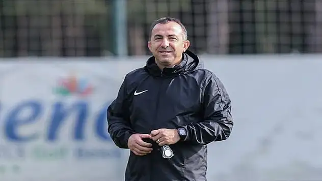 Konyaspor ile 2 yıllık anlaşmaya varan Recep Uçar'ın ekibi belli oldu