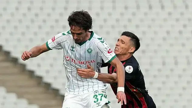 Konyaspor ile ilk Süper Lig deneyimini yaşayan genç stoperden açıklama