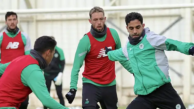 Konyaspor İstabul'a erken gidecek