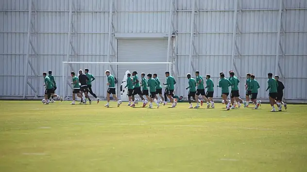 Konyaspor, Kocaelispor maçına 6 eksikle çalışıyor! Uçar son durumu açıkladı