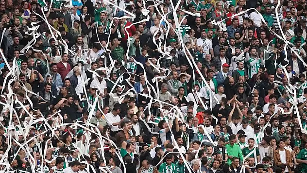 Konyaspor, kombineden sonra maçların bilet fiyatlarını da açıkladı! 3  maç haricinde fiyatlar aynı olacak