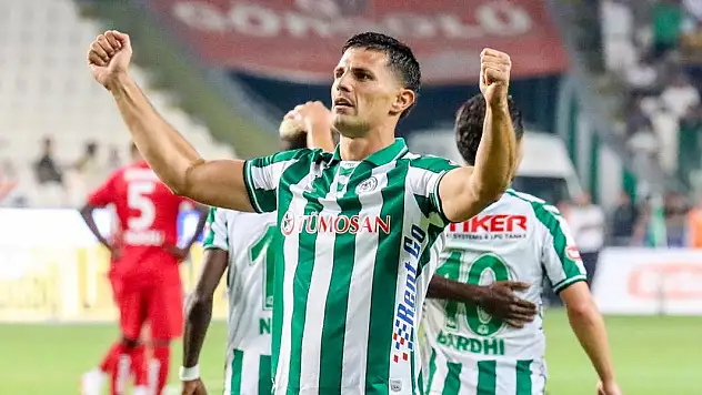 Konyaspor, Sırp orta saha ile yollarını ayırdı