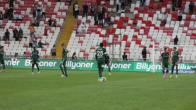 Konyaspor Sivas'tan eli boş dönüyor!