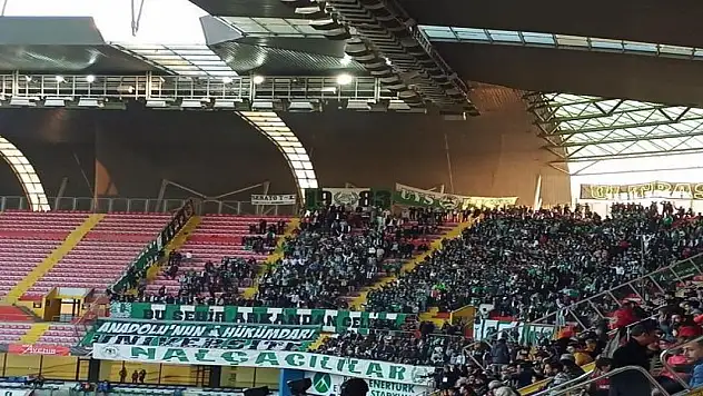 Konyaspor taraftarı Kaysersipor maçının biletlerini 30 dakikada tüketti