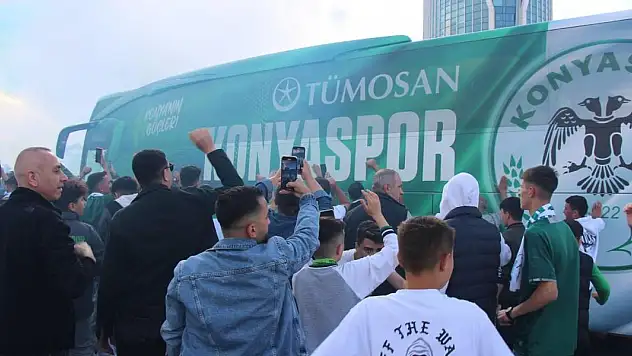 Konyaspor taraftarından Galatasaray maçı öncesi coşkulu karşılama