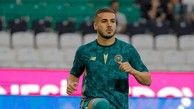 Konyaspor taraftarının çok istediği ısınma tişörtü satışa çıktı
