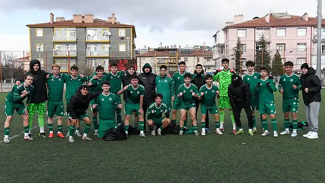 Konyaspor U16'da kaybetti, U17'de kazandı