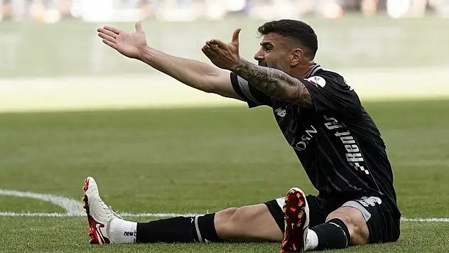 Konyaspor'un kaptanı Adil'den 'Milli Takım' açıklaması!