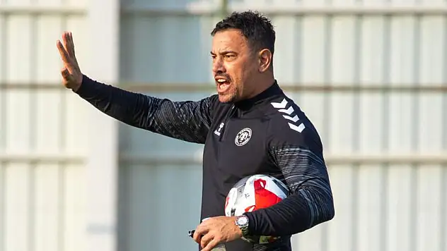 Konyaspor, yeni hocasıyla dış saha rekorunu kırmak istiyor