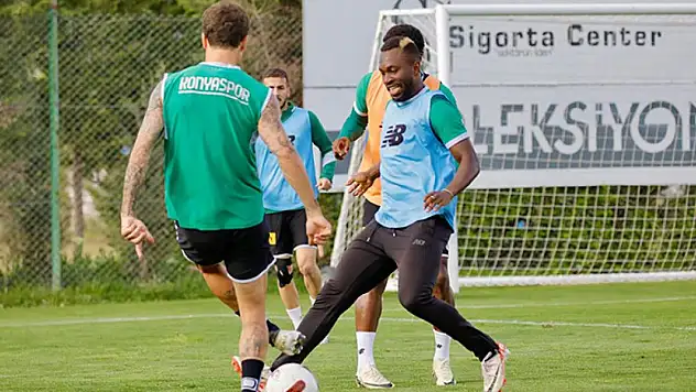 Konyaspor'a Fenerbahçe maçı öncesinde iki oyuncusundan iyi haber