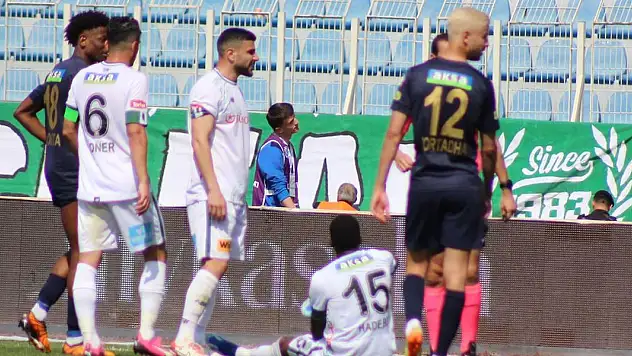 Konyaspor'a Hadebe'den iyi haber