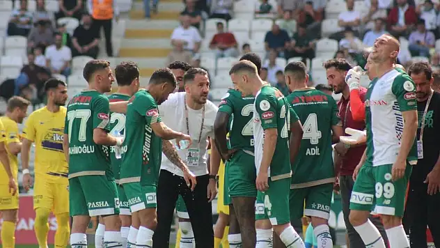 Konyaspor'da Ali Çamdalı'dan kadroda önemli değişiklikler