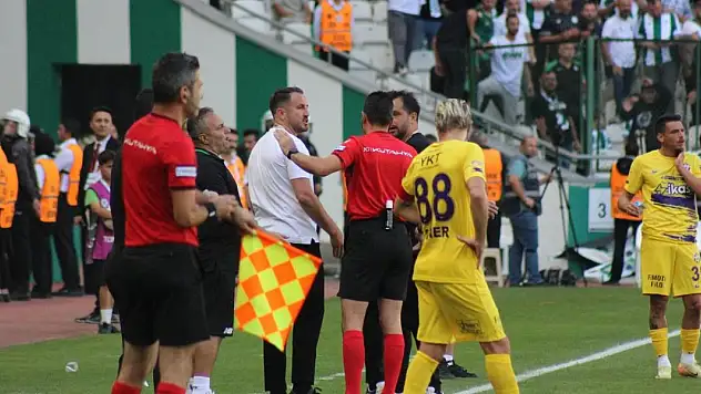 Konyaspor'da Ali Çamdalı'dan oyundan atılması hakkında açıklama