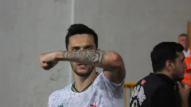 Konyaspor'da Ali Çamdalı'dan Umut Nayir açıklaması