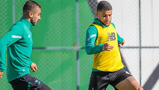 Konyaspor'da Başakşehir mesaisi başlıyor