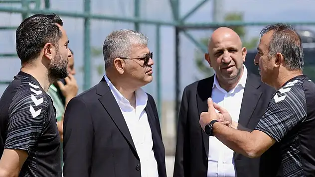 Konyaspor'da Başkan Atiker'den transfer açıklaması