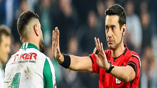 Konyaspor'da Başkan Korkmaz Kasımpaşa maç sonunda hakemle konuşmasını anlattı!
