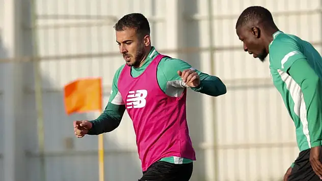 Konyaspor'da Fenerbahçe mesaisi başladı