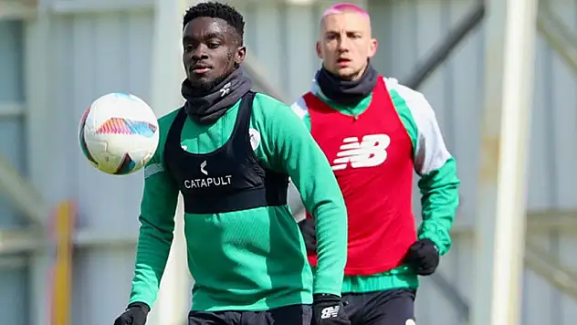Konyaspor'da Galatasaray mesaisi sürüyor