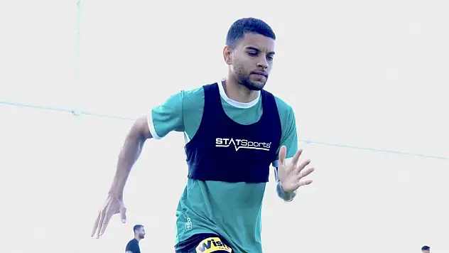 Konyaspor'da hazırlıklar sürüyor! Pedrinho antrenmanda yer aldı