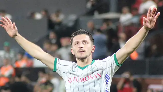 Konyaspor'da ilk maçında siftah yapan Bardhi'den Avrupa mesajı!