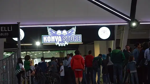 Konyaspor'da imza günü! Yeni transferler taraftarın karşısına çıkacak