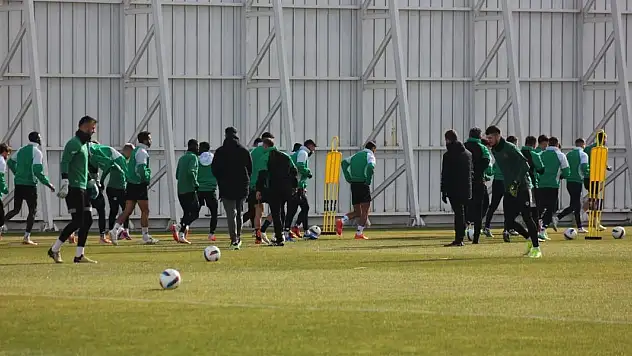 Konyaspor'da izin sona eriyor