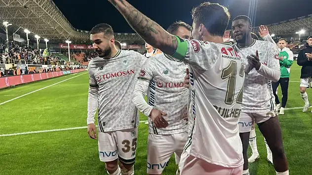 Konyaspor'da kaptan Guilherme'den açıklama! Fenerbahçe maçı için söz verdi