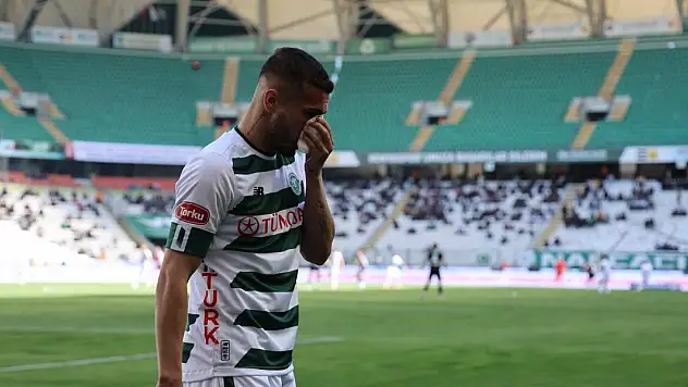 Konyaspor'da Oğulcan'dan büyük fedakârlık