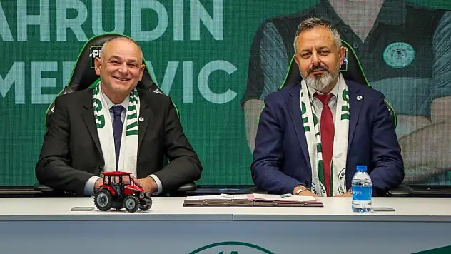 Konyaspor'da Ömer Korkmaz'dan Ömerovic açıklaması!