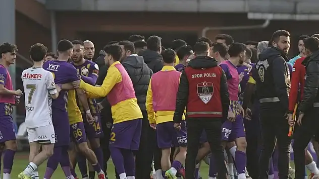 Konyaspor'da Recep Uçar maç sonu olaylar hakkında konuştu! 'Cenaze evinde düğün olmaz'