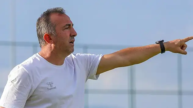 Konyaspor'da Recep Uçar, Montella ile görüşecek