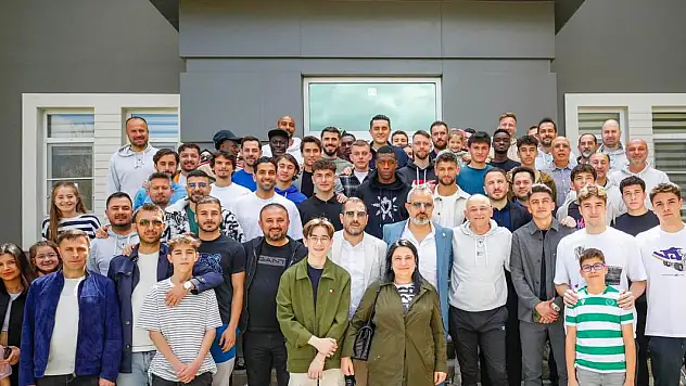 Konyaspor'da renkli bayramlaşma töreni