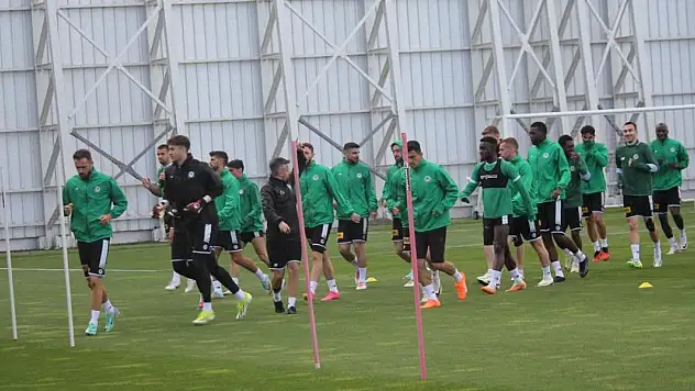 Konyaspor'da sakat oyuncuların son durumunu Ali Çamdalı açıkladı