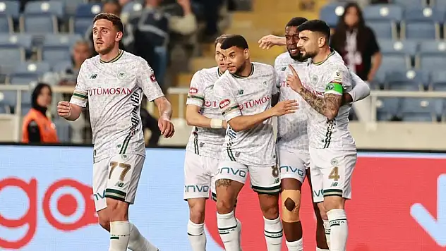 Konyaspor'da savunma kurgusu değişiyor