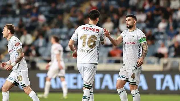 Konyaspor'da tecrübeli stoper Adana Demirspor'a karşı yok