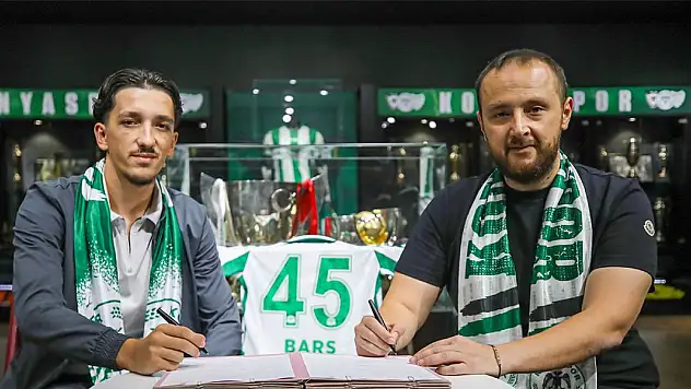 Konyaspor'da transfer açıklaması! Genç sol kanat duyuruldu