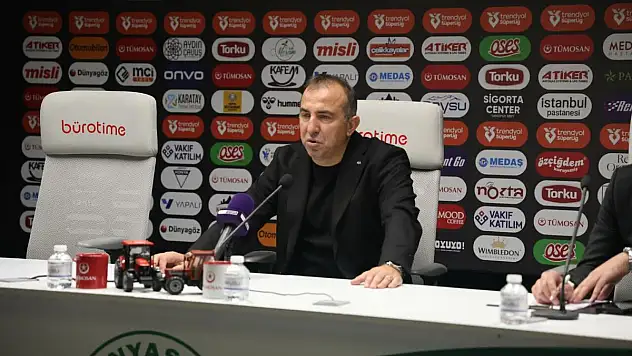 Konyaspor'da Uçar'dan Bazoer açıklaması