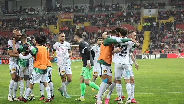Konyaspor'da yerli oyuncular hakkında karar! 4 isim ile yola devam edilmeyecek