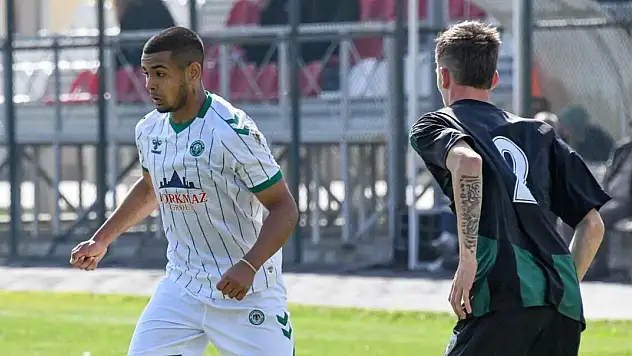 Konyaspor'dan altyapıya transfer! İlk maçına çıktı