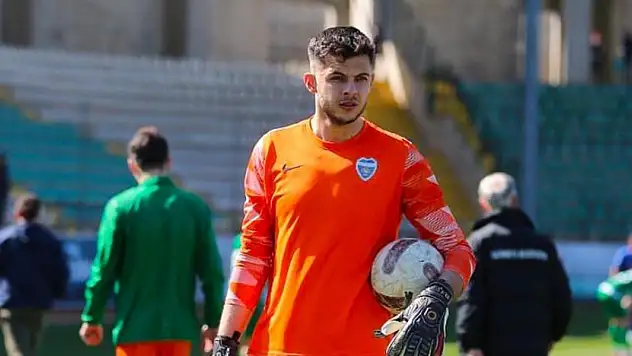 Konyaspor'dan kaleci transferi! Genç isim ile anlaşma tamamlandı