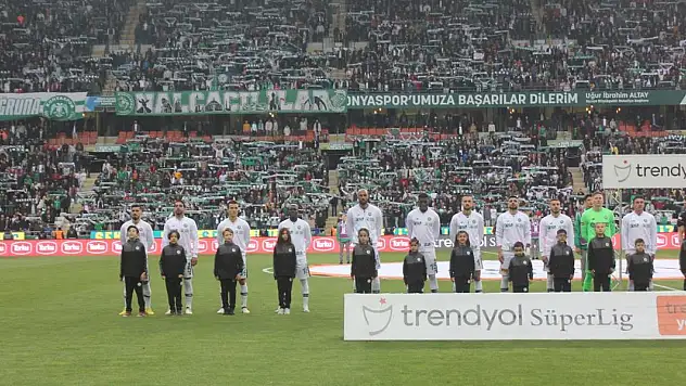 Konyaspor'dan yeni proje! Maç başı seremonisinden para kazanacak