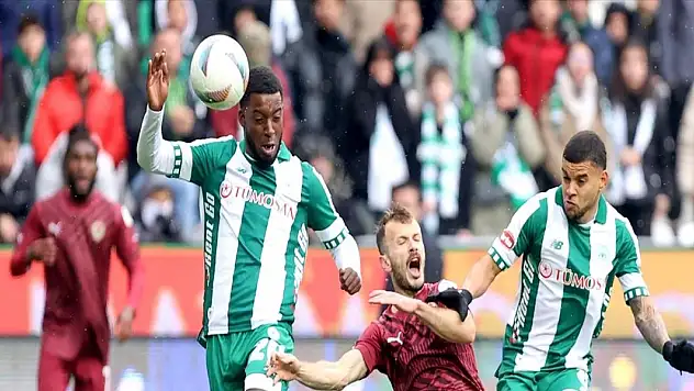 Konyasporlu futbolcu milli takımını değiştirdi! Dünya Kupası Elemeleri'nde yarışacak
