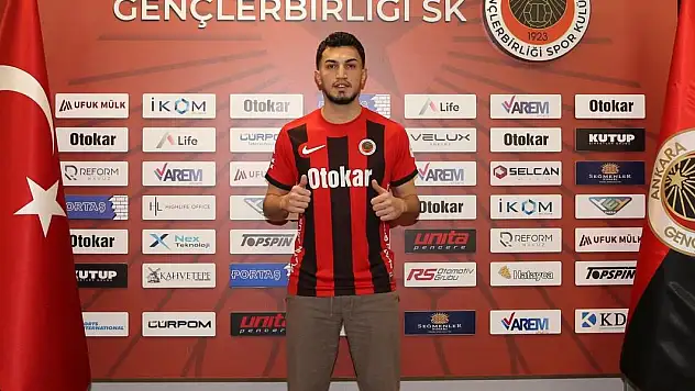 Konyasporlu genç orta saha 1.Lig takımına imza attı