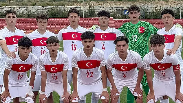 Konyasporlu genç oyunculara milli davet